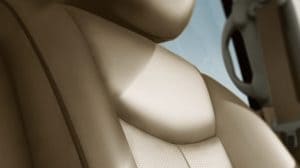 2016 Nissan Quest Features Leather Seats