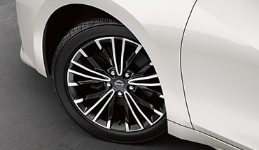2023 Nissan Maxima 18-inch aluminum-alloy wheels.