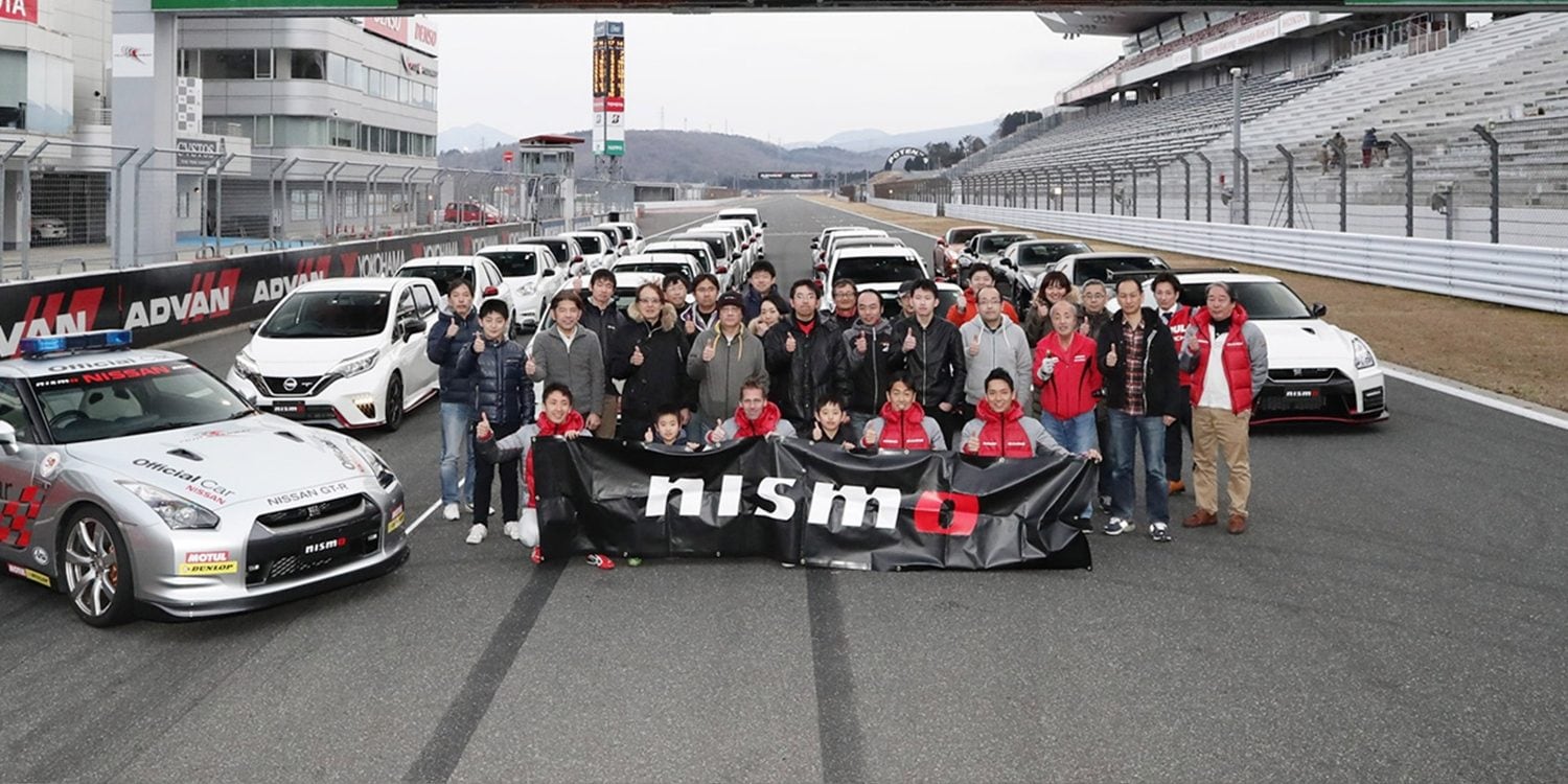 NISMO Driving Academy group shot