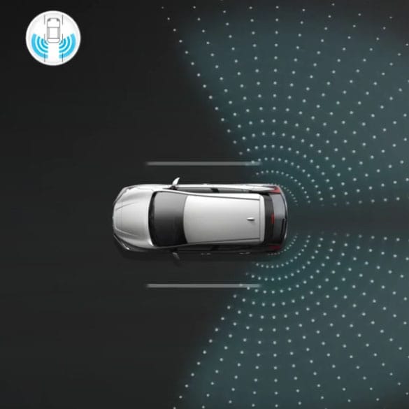 Illustration of Nissan's intelligent blind spot intervention technology.
