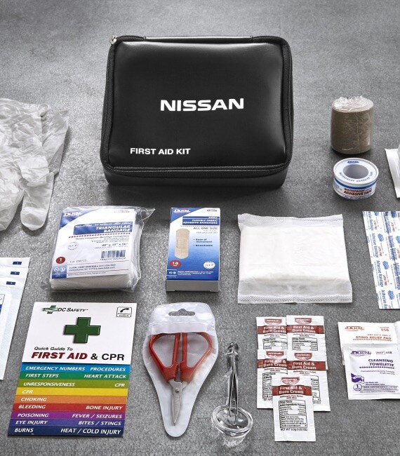 For Nissan Emergency First Aid Kit Pouch with Logo