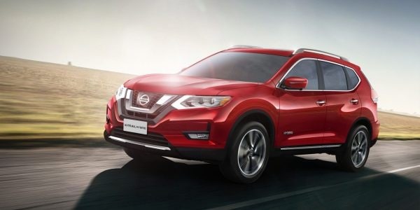 Nissan X-Trail shown in red