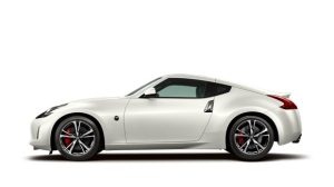 Nissan 370Z Coupe RWD