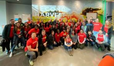 Nissan employees volunteer at Second Harvest food bank