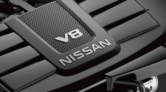 2023 Nissan TITAN closeup of Endurance® V8 engine with 400 horsepower.