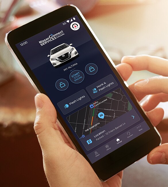 2022 Nissan Altima smartphone with NissanConnect app open.