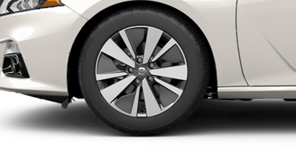 2022 Nissan Altima 17-inch aluminum-alloy wheels.
