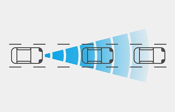 2023 Nissan Altima overhead illustration of intelligent forward collision sensors in traffic.