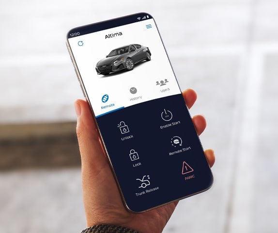 2024 Nissan Altima smartphone open to virtual key app