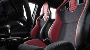 2017 Nissan JUKE NISMO genuine Recaro seats