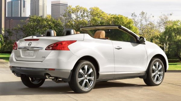 Rear passenger side view of a Murano Crosscabriolet shown in White