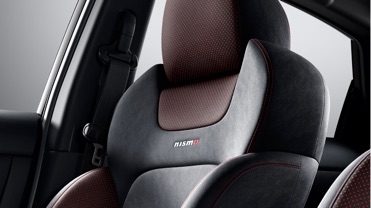 2019 Nissan Sentra NISMO Front Seats