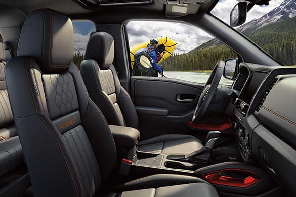 2023 Nissan Frontier crew cab interior seats.