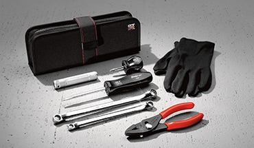 2024 Nissan GT-R standard tool kit.