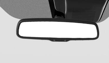 2023 Nissan LEAF auto-dimming rearview mirror