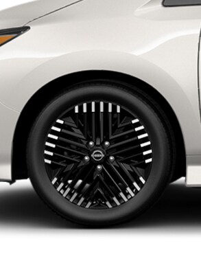 2024 Nissan LEAF new 17-inch alloy wheels