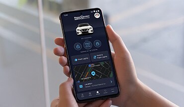 2023 Nissan Maxima smartphone with Nissanconnect app open for remote access.