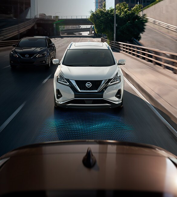 2022 Nissan Murano seen from the front showing Safety Shield 360 Automatic emergency braking sensors