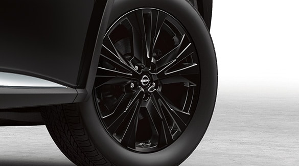2023 Nissan Murano 20-inch Black Aluminum Alloy Wheels.