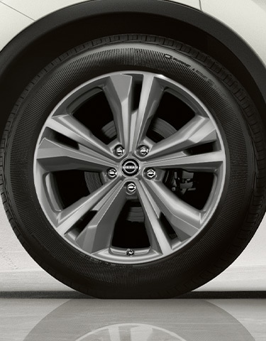 2024 Nissan Murano detail view of 20-inch aluminum-alloy wheel