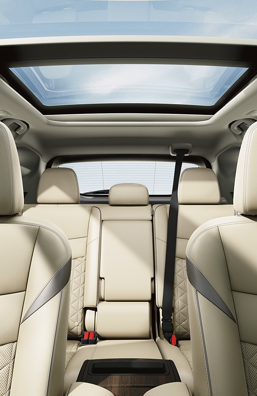 2024 Nissan Murano interior view of rear seats and moonroof