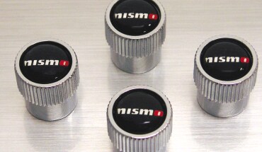 NISMO valve stem caps