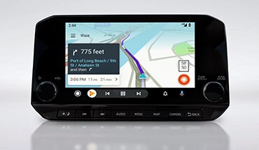 2022 Nissan Pathfinder Touch-Screen Showing Waze