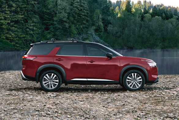 2022 Nissan Pathfinder Shown in Red Side View