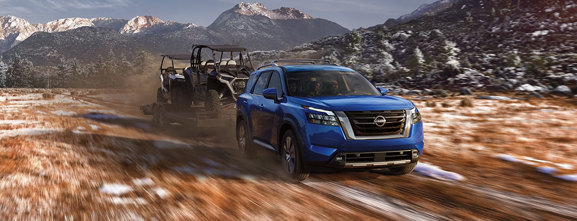 2023 Nissan Pathfinder towing ATVs off road video