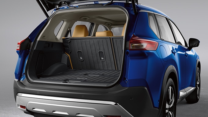 2023 Nissan Rogue motion activated liftgate
