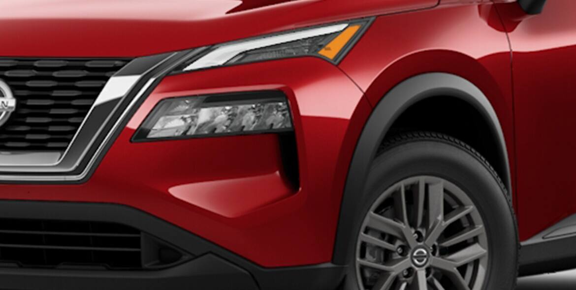 2023 Nissan Rogue LED headlights and LED daytime running lights.
