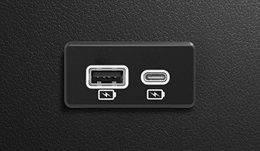 2022 Nissan Rogue Sport dual rear USB rapid charging ports