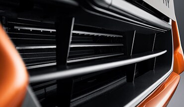 2022 Nissan Sentra close up of active grille shutters that optimize fuel economy.