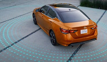 2022 Nissan Sentra driver assistance and safety technology video.